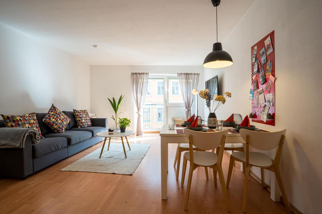 Grosse Louise In Der Neustadt Fuer Familien & Kinder Dresden Exterior foto