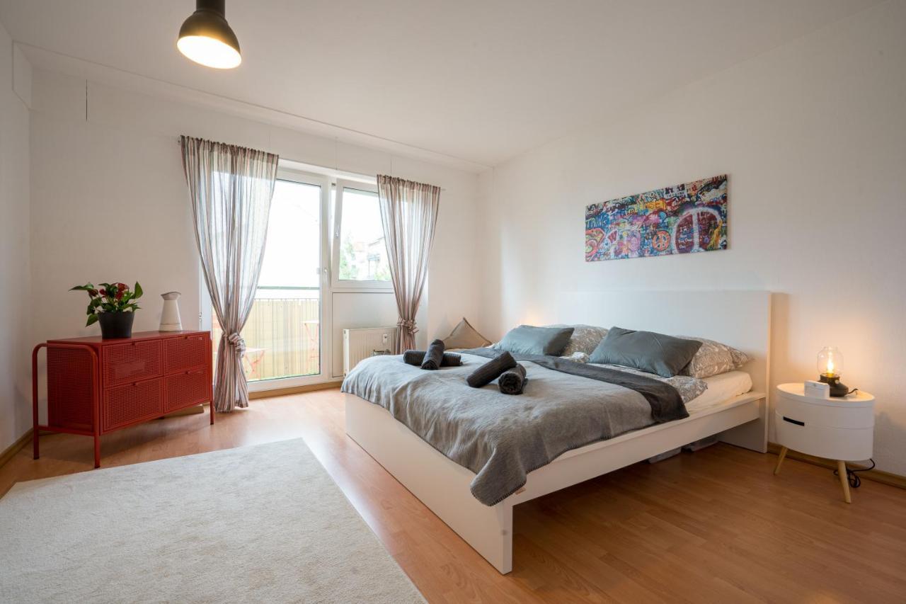 Grosse Louise In Der Neustadt Fuer Familien & Kinder Dresden Exterior foto